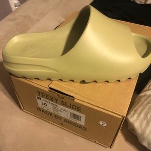 Yeezy slides